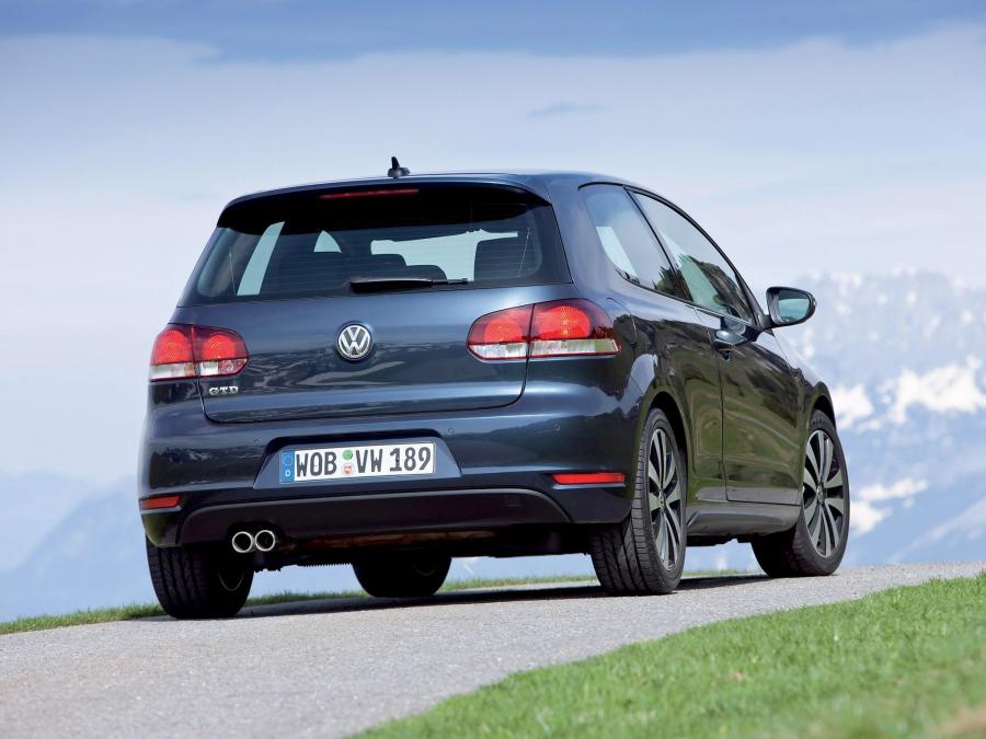  Volkswagen Golf GTD 3-Door 2009 года  (фото 14 из 34)